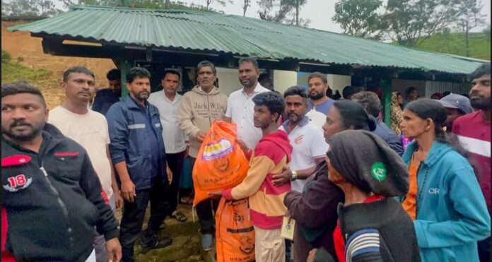 நிவாரணப் பணிக்கு தமது டிசம்பர் மாத கொடுப்பனவை வழங்கிய மட்டு. மாநகர சபை உறுப்பினர்கள்!!