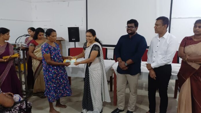 WhatsApp Image 2025-12-08 at 19.12.48