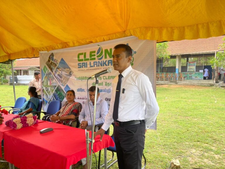 மட்டக்களப்பு கிரானில் பொது மக்களுக்கு விசேட நடமாடும் சேவை!