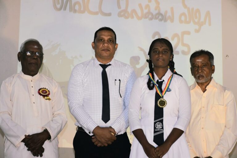 மட்டக்களப்பில் இடம்பெற்ற மாவட்ட இலக்கிய விழா நிகழ்வு!