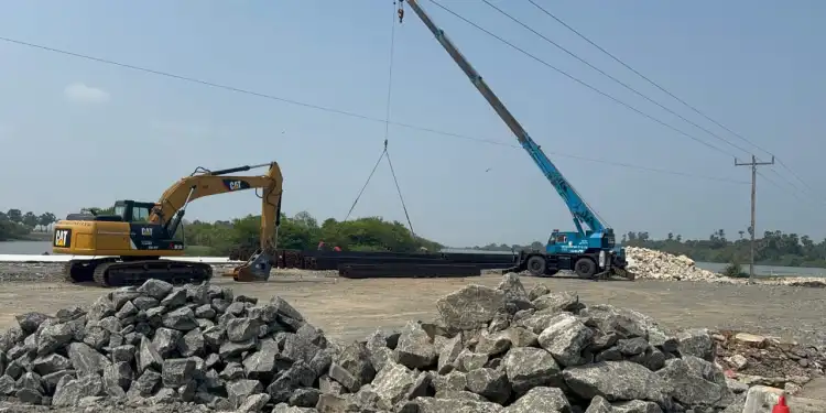 வேகமாக  இடம்பெறும் வட்டுவாகல் பாலதிற்கான வேலைகள்!