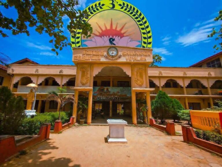 நாளை சிவானந்தாவில்  நூற்றாண்டு கால்கோள்விழா ஆரம்பம்.  நூற்றாண்டு கால்கோள் விழா தூபி திறப்பு!