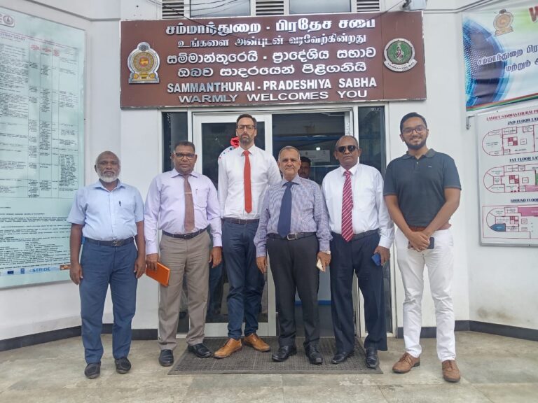 பிரிட்டிஷ் உயர் ஸ்தானிகராலய  அரசியல் துறைத் தலைவர் டாம் சோப்பர் சம்மாந்துறை தவிசாளர் மாஹிருடன் சந்திப்பு