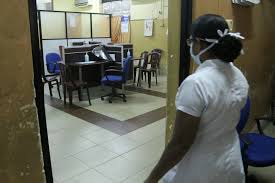 மீண்டும் முடங்கும் மருத்துவமனைகள்…!