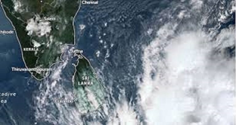 வடமேல் நோக்கி நகரும் தாழ்வு மண்டலம்