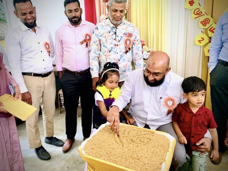 நிந்தவூர் கமு/கமு/ இமாம் றூமி வித்தியாலயத்தில் வித்தியாரம்ப விழா