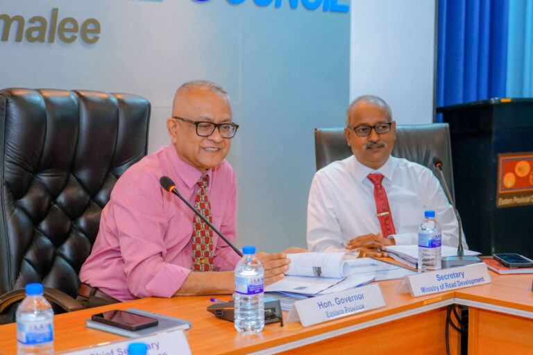 கிழக்கு மாகாண வீதி,போக்குவரத்து அபிவிருத்தி தொடர்பில் ஆளுனர் தலைமையில் கலந்துரையாடல்