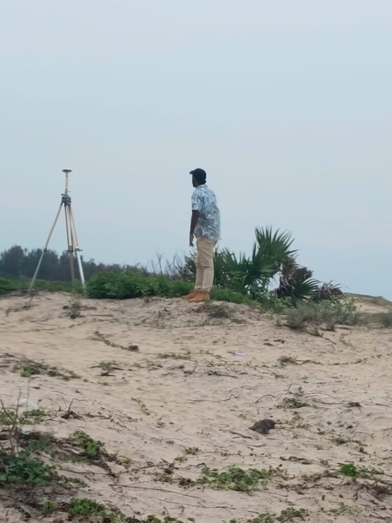 கோமாரியில் இல்மனைற் அகழ்வுப் பணியை தடுத்த பிரதேச சபை உறுப்பினர்!