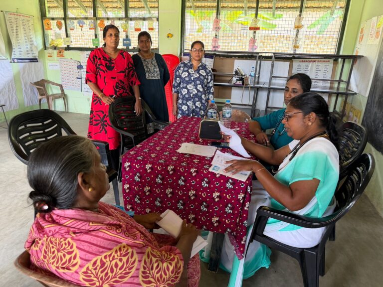 நேற்றைய தினம் வீரமுனையில் இடம்பெற்ற இலவச மருத்துவ முகாம்!