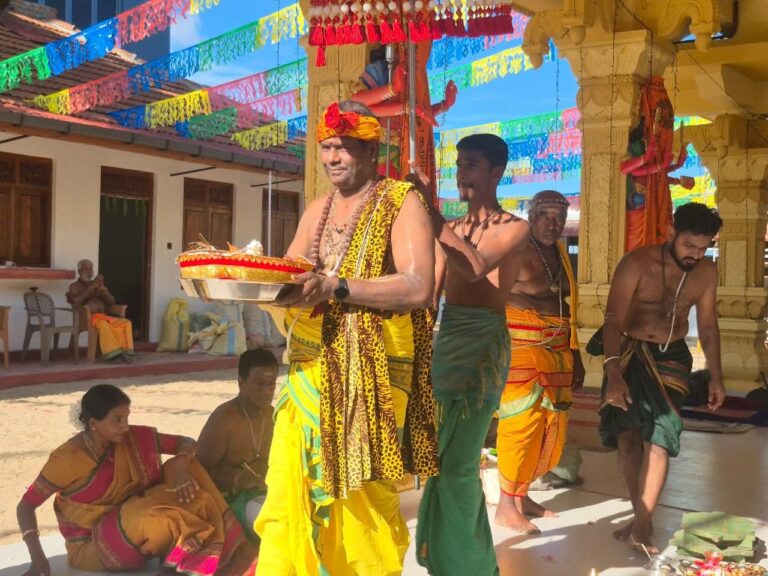 நிந்தவூர் ஸ்ரீ முருகன் ஆலய மகா கும்பாபிஷேகம் ; இன்று எண்ணெய் காப்பு!