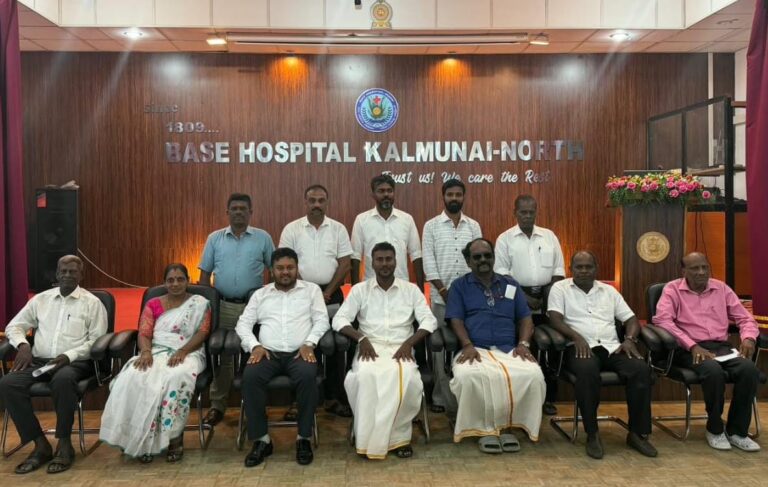கல்முனை ஆதாரவைத்தியசாலையின் புதிய வைத்தியசாலை குழுவினர் பதவியேற்பு