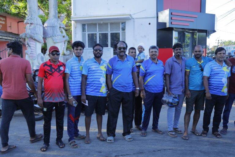 காரைதீவில் காலையில் களைகட்டிய மரதன் ஓட்டம்!