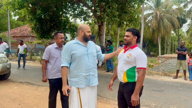 மட்டக்களப்பின் எல்லையில் உள்ள ஆற்றின் பெயர் கூட தெரியாதவர், மாவட்டத்தின் அபிவிருத்தி குறித்து பேசுவது வேடிக்கையானது. சாணக்கியன் எம்.பி!