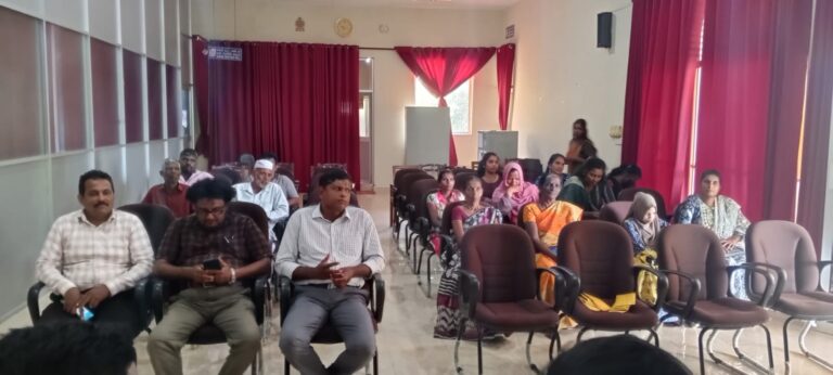 நாவிதன்வெளியில் நலிவுற்ற மக்களுக்கு 18 லட்ச ரூபாய் செலவில்  வாழ்வாதார உதவிகள்.
