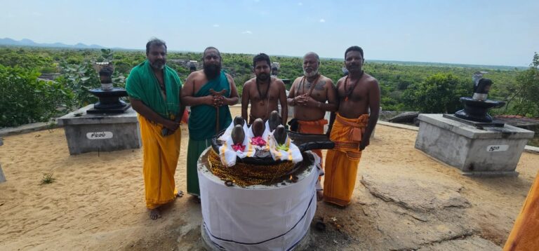 வேலோடுமலையில் ஐந்து பாணலிங்கங்கள் பிரதிஷ்டை நிகழ்வு!