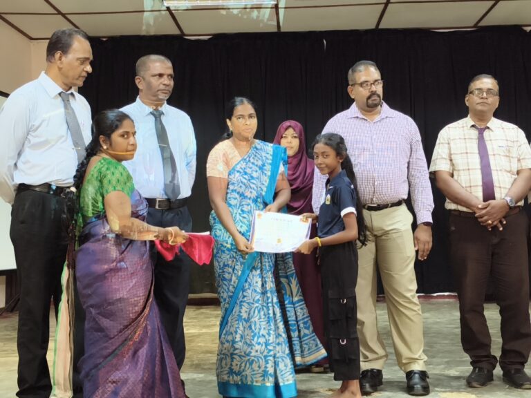 யோகா பயிற்சி நெறியை நிறைவு செய்த மாணவர்களுக்கான சான்றிதழ்கள் வழங்கும் நிகழ்வு