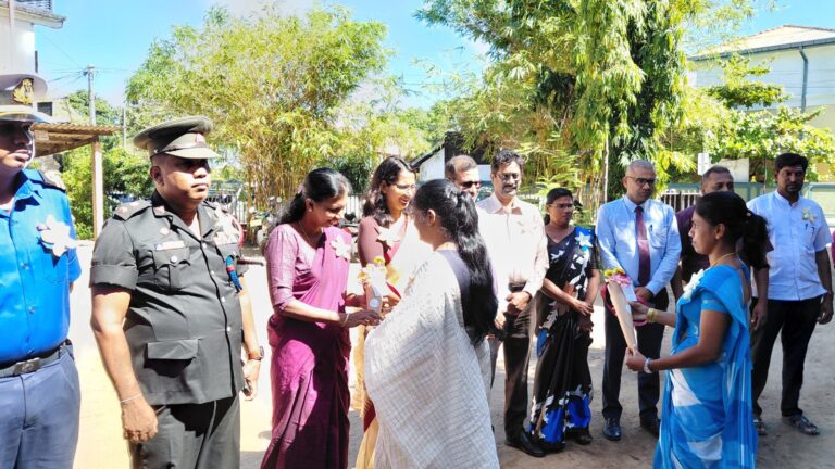 உலக சுற்றாடல் தினத்தை முன்னிட்டு கண்டல் தாவர மீள்நடுகைத் திட்டமும் விழிப்புணர்வு ஊர்வலமும்