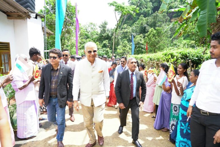 இந்திய அரசின் நன்கொடை உதவியுடன் நிர்மாணிக்கப்பட்ட கேகாலை மற்றும் களுத்துறை மாதிரிக் கிராமங்கள் பயனாளிகளிடம் கையளிப்பு