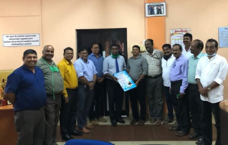 39 வருட  சுகாதார சேவையாற்றிய பிரதம மருந்துக் கலவையாளர் சந்திரமோகன் இன்றுடன் ஓய்வு பெறுகிறார்!