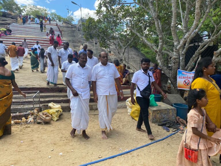 தாந்தாமலை ஸ்ரீ முருகன் ஆலயத்திற்கு எம்பிக்கள் விஜயம்