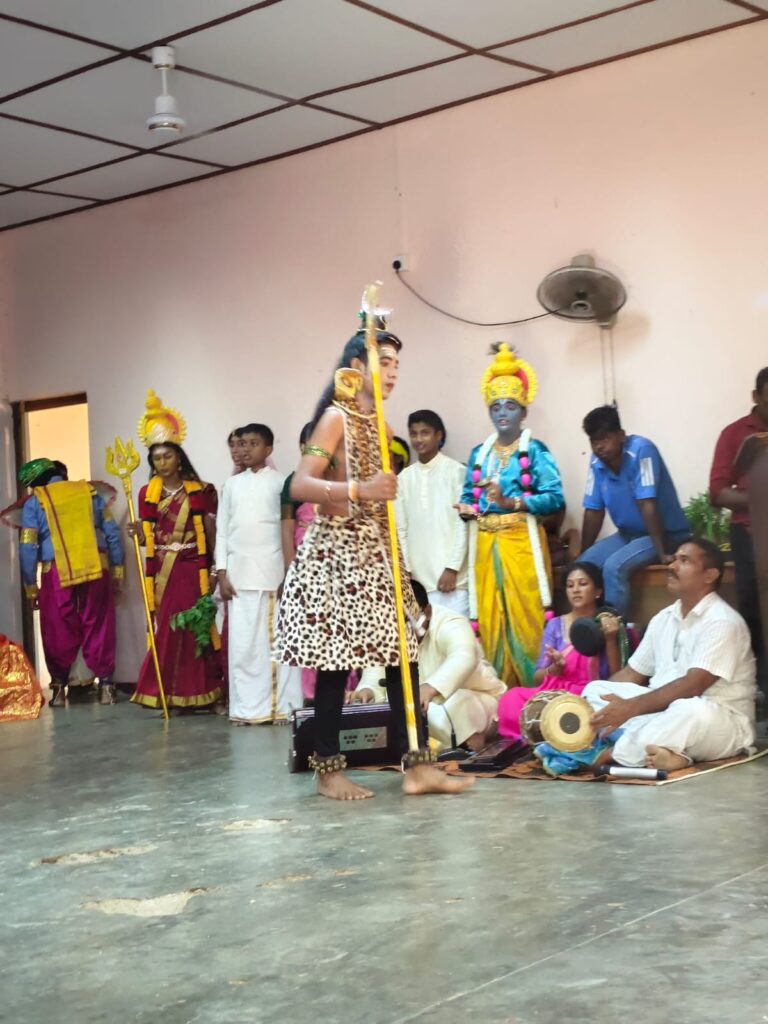 தம்பலகாமத்தில் தமிழ் பாரம்பரியத்தை எடுத்துரைக்கும் கூத்து ஆற்றுகை விழா