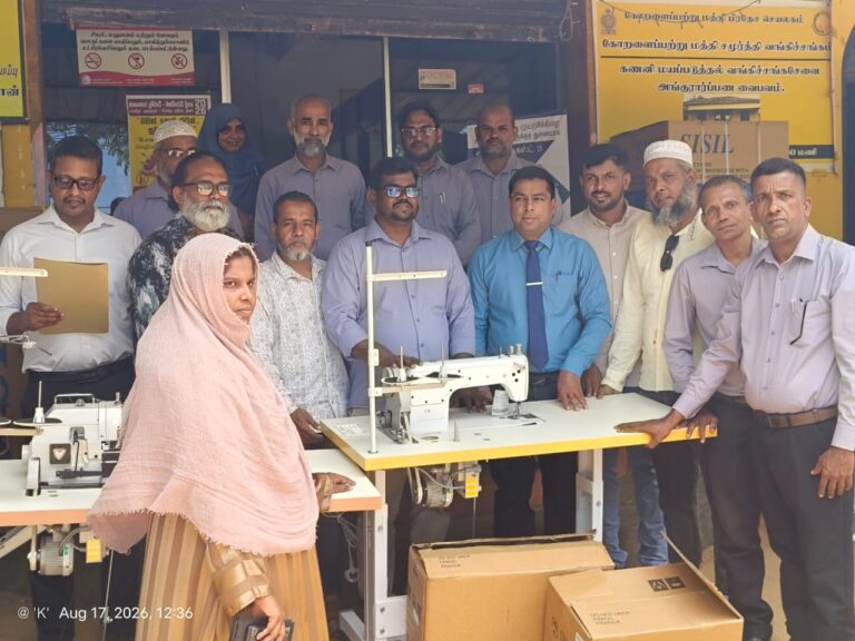 கோறளைப்பற்று மத்தியில் 25 குடும்பங்களுக்கு வாழ்வாதார உதவிகள் வழங்கல்
