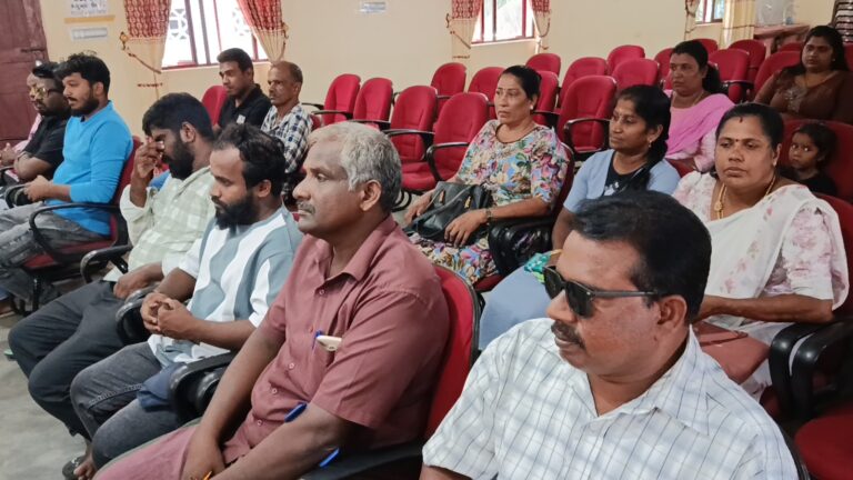 தேசிய லொத்தர் சபையினால் மட்டக்களப்பு மாவட்ட விற்பனையாளர்களுக்கான காப்புறுதித் திட்ட உறுதிப் பத்திரம் வழங்கும் நிகழ்வு