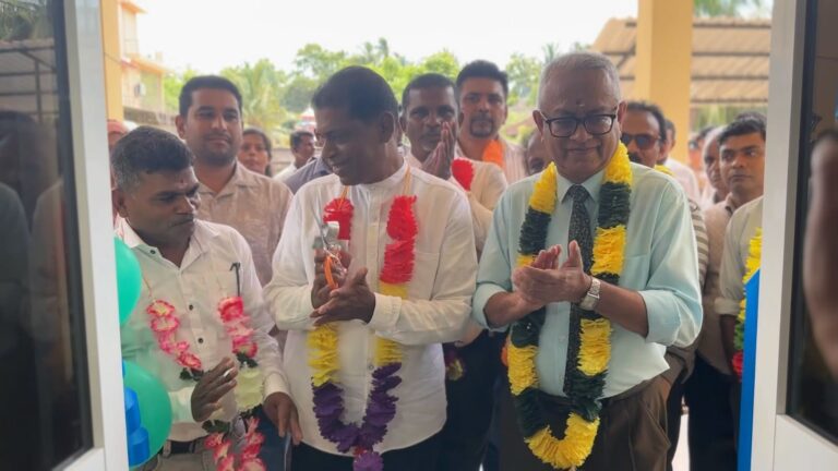 காரைதீவில் புதிய மத்திய ஆயுர்வேத மருத்தகக் கட்டடம் திறந்து வைப்பு