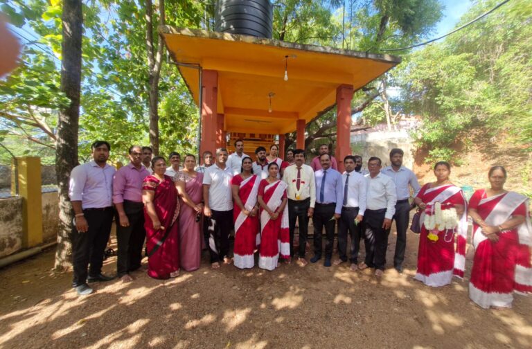 உவர்மலை விவேகானந்தா கல்லூரியின் புதிய அதிபர் பதவியேற்பு..!