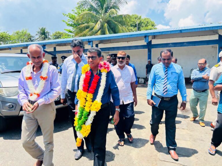 வாழைச்சேனை மீன்பிடித் துறைமுகம் 1450 மில்லியன் நிதியில் அபிவிருத்தி – மீன்பிடி பிரதி அமைச்சர் வாழைச்சேனைக்கு கள விஜயம்!!