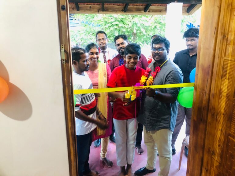மண்முனைப்பற்று பிரதேச செயலாளர் பிரிவில் வீடுகள் கையளிப்பு