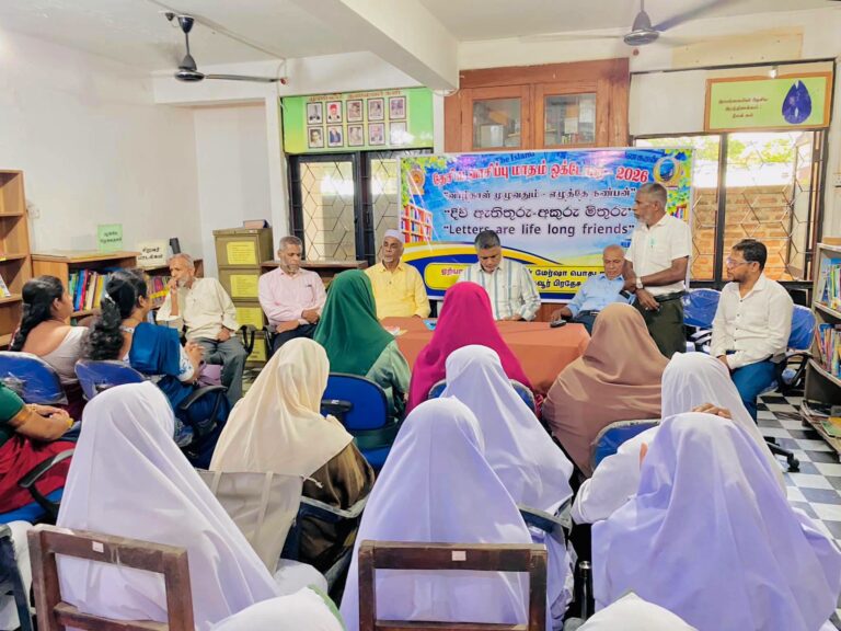 தேசிய வாசிப்பு மாதத்தை முன்னிட்டு நிந்தவூர் மாணவர்களுக்கு பேச்சுப் போட்டி